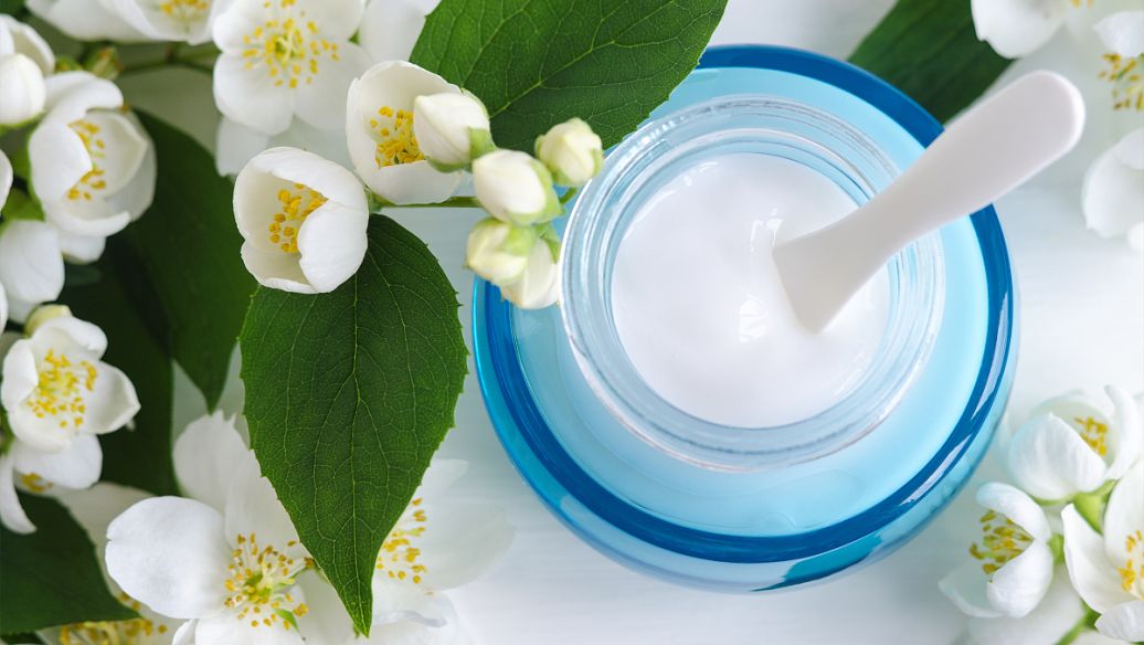 白(bái)乳膠安(ān)全技術(shu)說明書(shu)